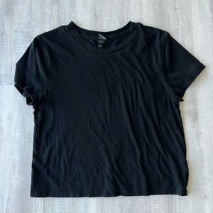 WILD FABLE Short Sleeve Crew Neck Classic Black T-Shirt Size XS